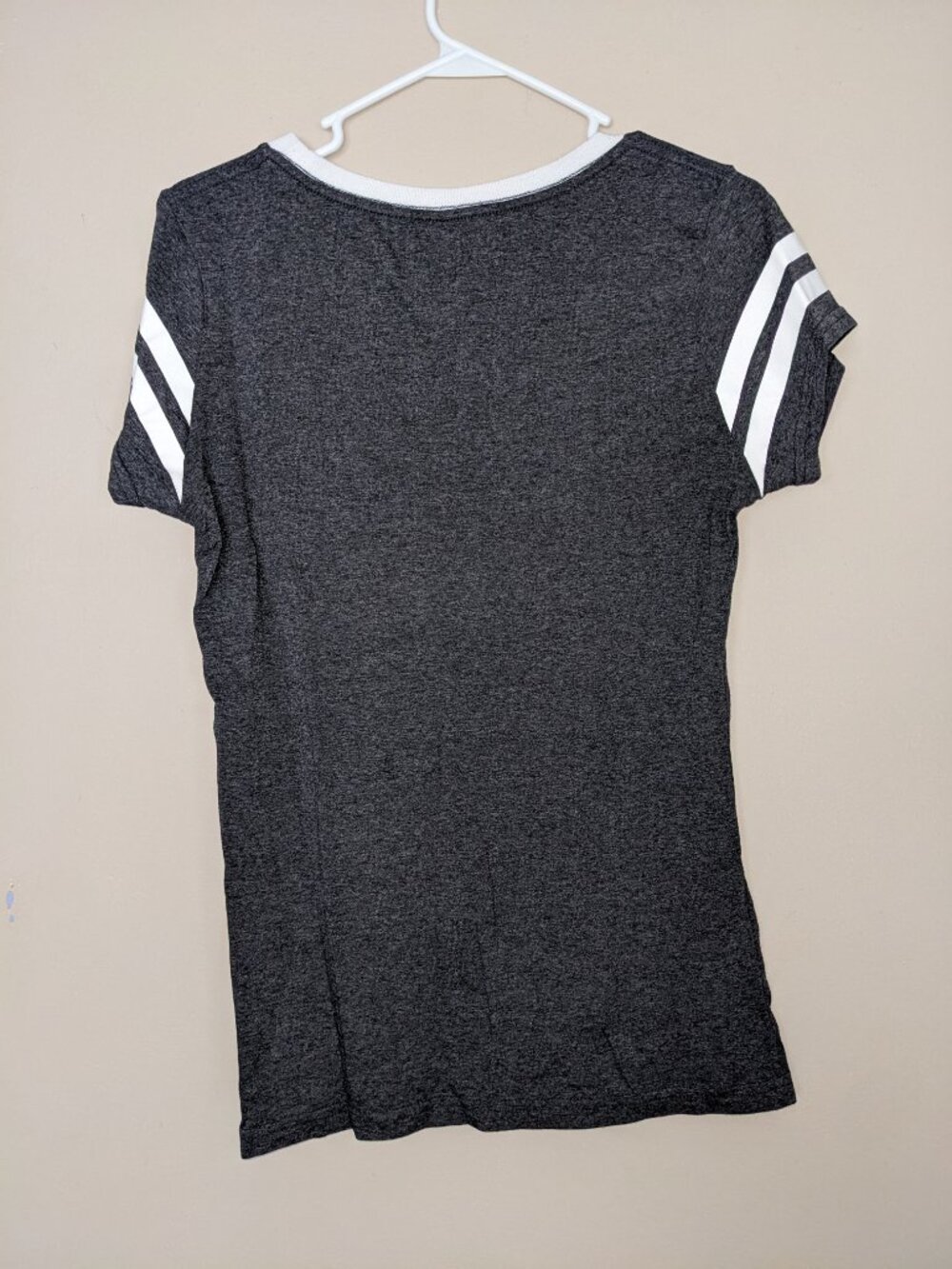 Wonder Woman SS T-Shirt Sz XL (15-17) - Picture 4 of 5
